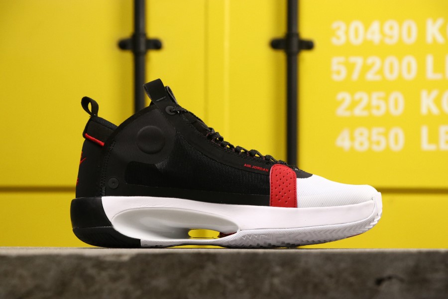 ナイキ エア ジョーダン 34 PF ブレッド