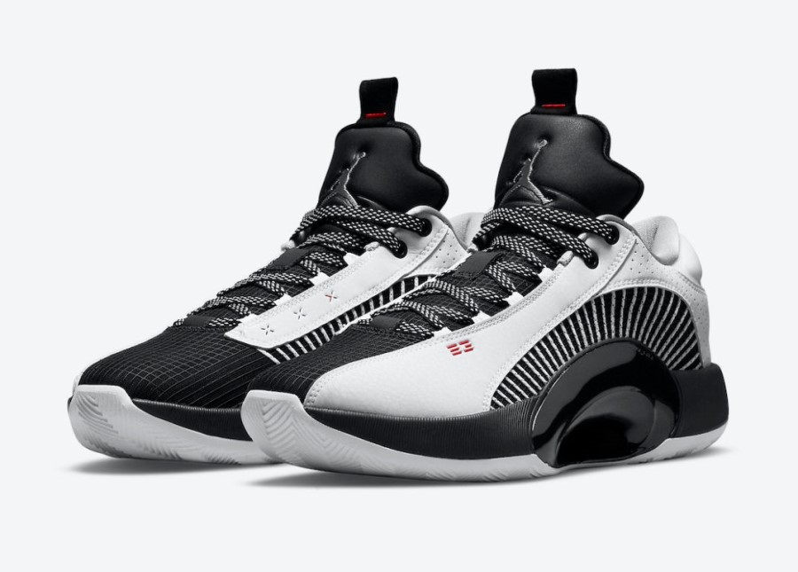 エア ジョーダン 35 ロー ホワイト ブラック バーシティ レッド ジャパン