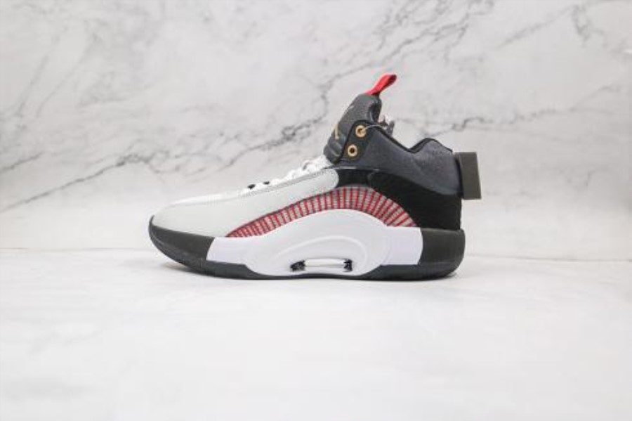 エア ジョーダン 35 Xxxv ホワイト ブラック ユニバーシティ レッド ジャパン