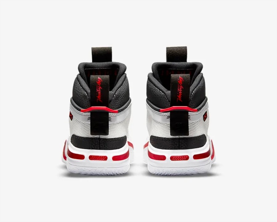 エア ジョーダン 36 サイキック エネルギー ホワイト ブラック ユニバーシティ レッド ジャパン