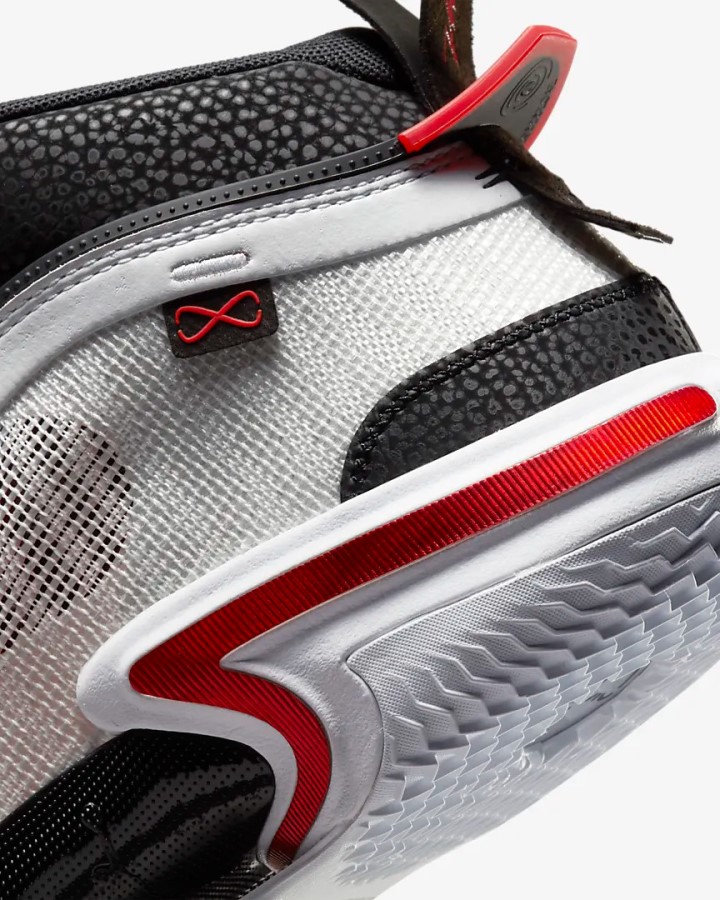 エア ジョーダン 36 サイキック エネルギー ホワイト ブラック ユニバーシティ レッド ジャパン