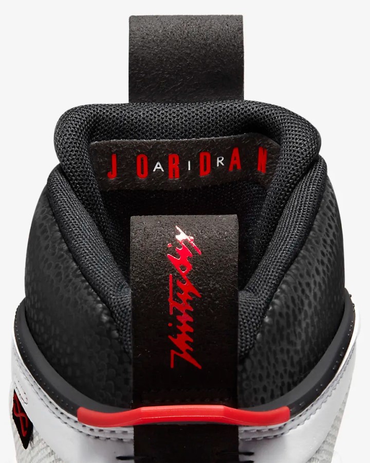 エア ジョーダン 36 サイキック エネルギー ホワイト ブラック ユニバーシティ レッド ジャパン