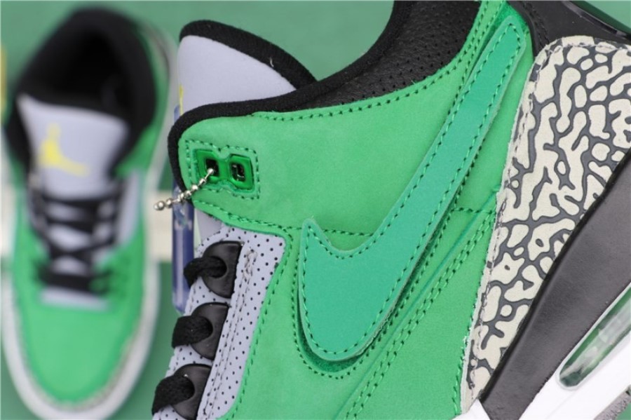 ナイキ エアジョーダン 3 レトロ ティンカー オレゴンダック ジャパン