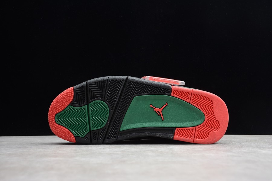 ナイキ エア ジョーダン 4 レトロ ブラック ゴージ グリーン ヴァーシティ レッド ジャパン