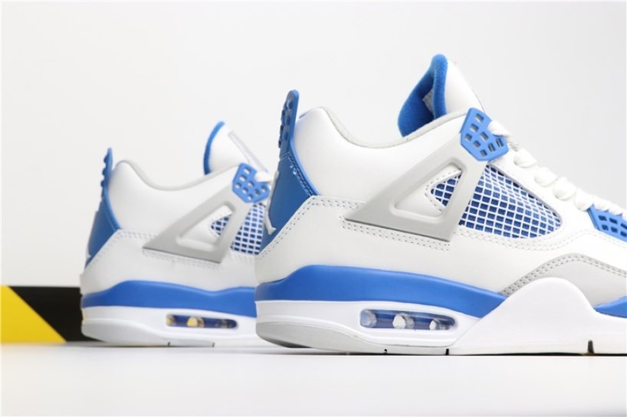 ナイキ エア ジョーダン 4 レトロ OG ミリタリー ブルー ジャパン