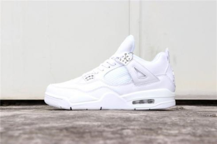 ナイキ エアジョーダン 4 レトロ ピュアマネー ホワイト ジャパン