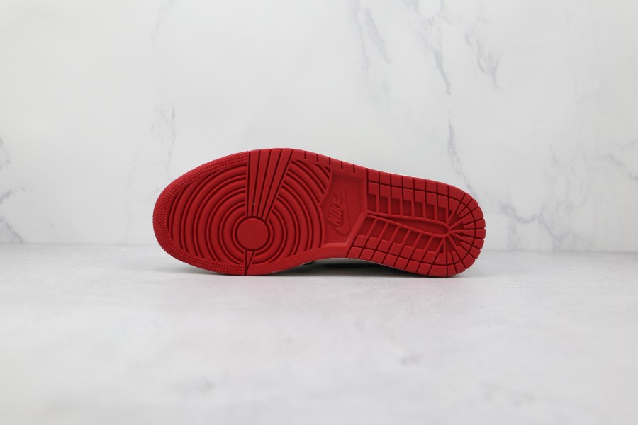 トラビス スコット X フラグメント X エア ジョーダン 1 レトロ ハイ OG SP グリーン ホワイト ブラック ジャパン