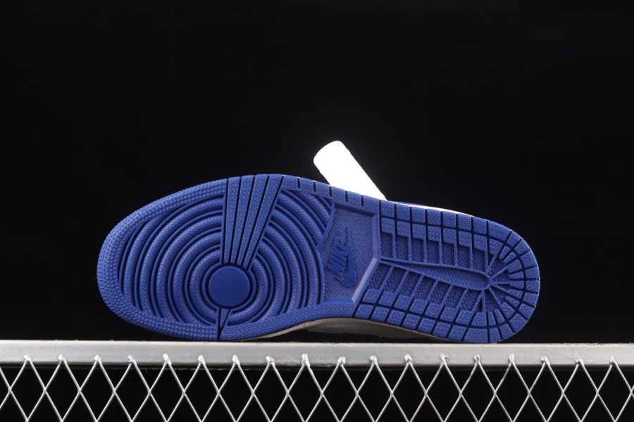 フラグメント デザイン X トラビス スコット X エア ジョーダン 1 レトロ ロー ホワイト ロイヤル ブルー ジャパン