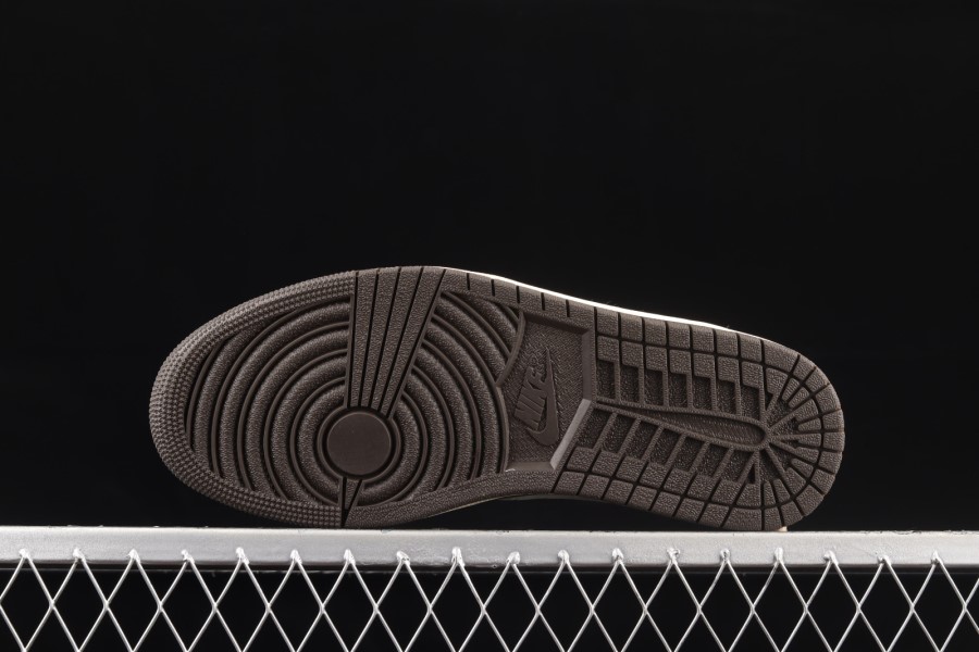 フラグメント デザイン X トラビス スコット X エア ジョーダン 1 LOW OG ホワイト ブラウン ジャパン