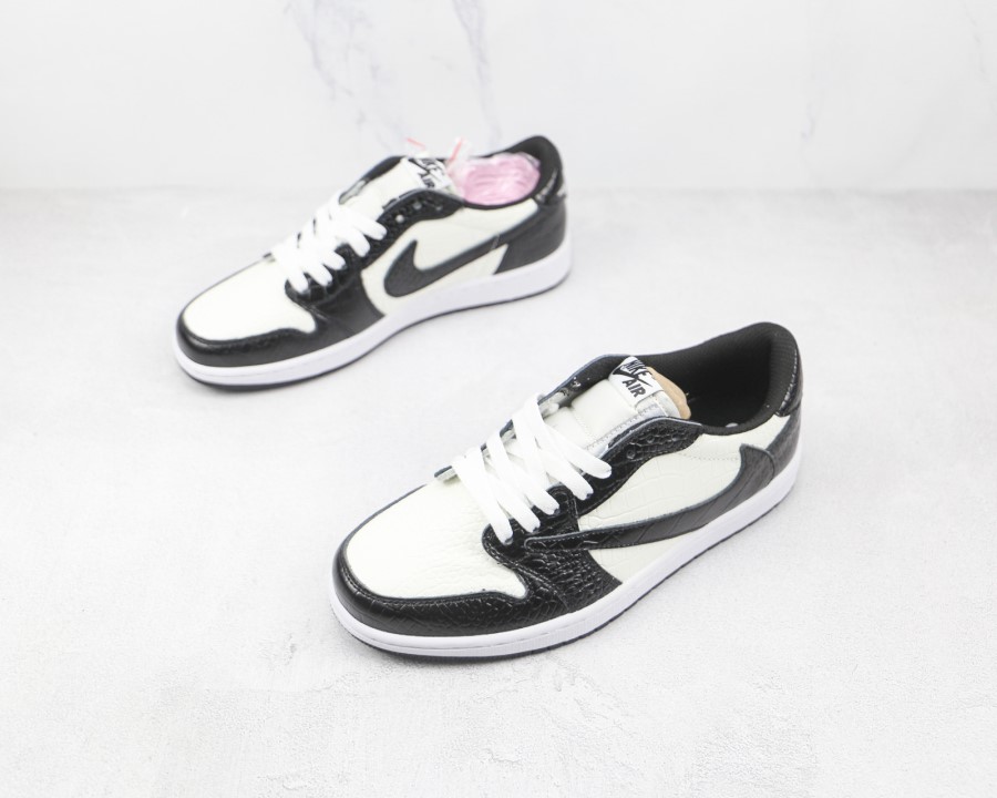 フラグメント X トラビス スコット X エア ジョーダン 1 ロー クロコダイル スキン ブラック ホワイト ジャパン