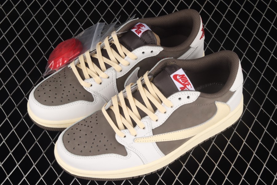 フラグメント X トラビス スコット X エア ジョーダン 1 ロー ホワイト ブラウン レッド ジャパン