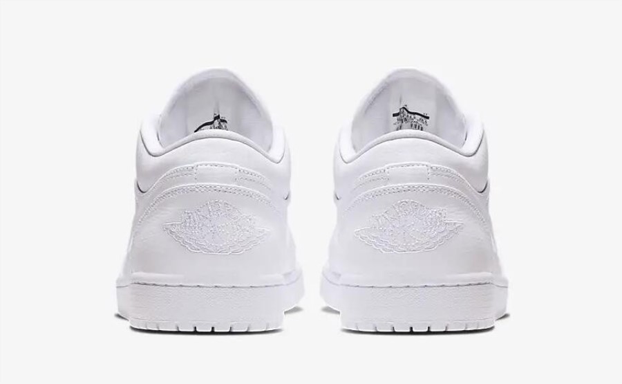 ナイキ エア ジョーダン 1 ロー ピュア ホワイト ジャパン