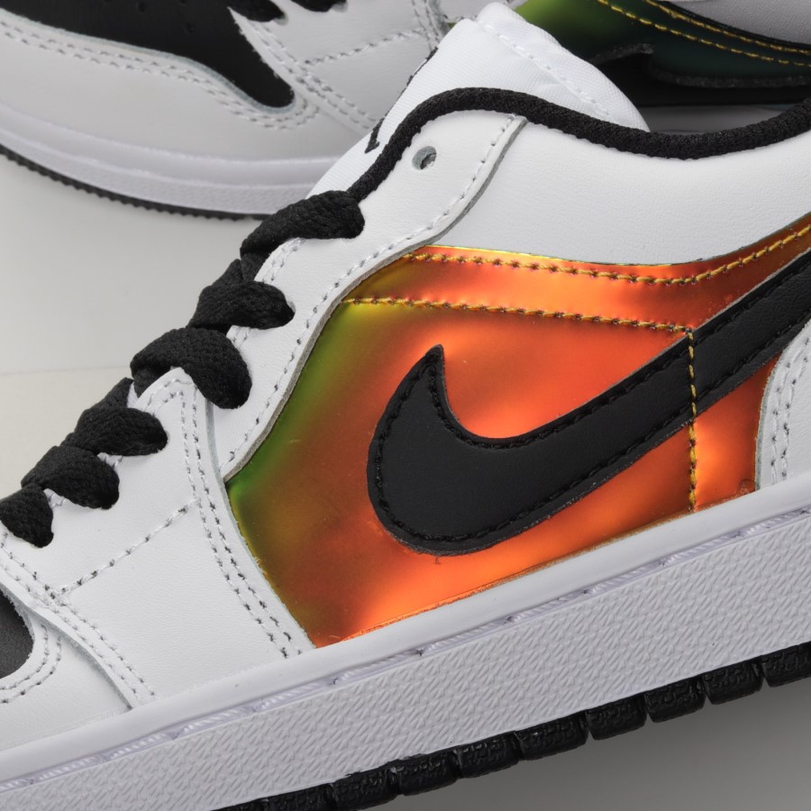 ナイキ エア ジョーダン 1 ロー ホワイト ブラック メタリック ゴールド ジャパン