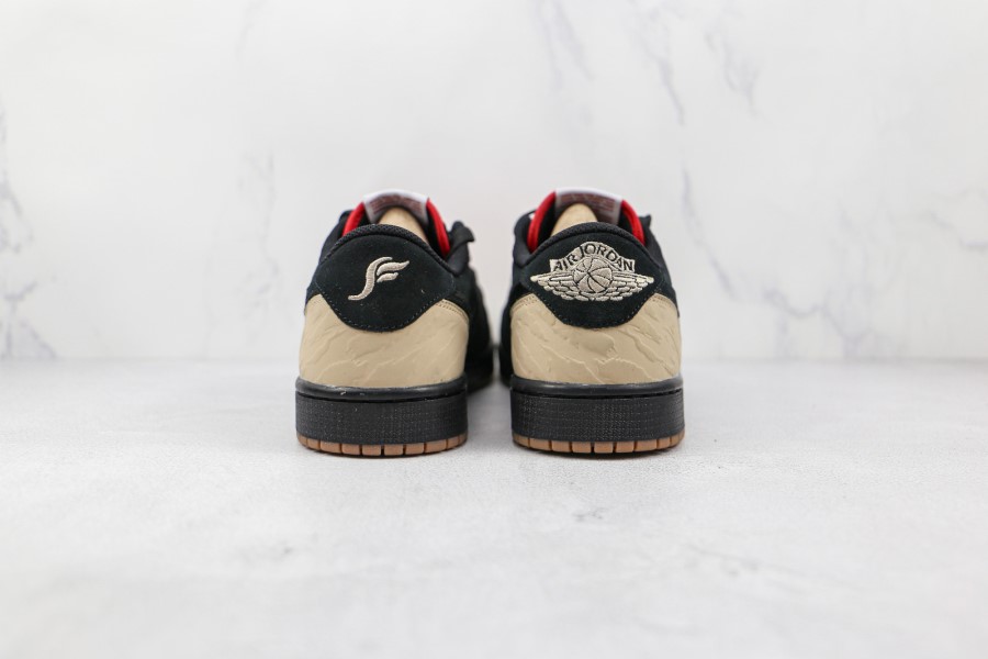 ソレフライ X エア ジョーダン 1 ロー カーニボー ブラック レッド ブラウン ジャパン