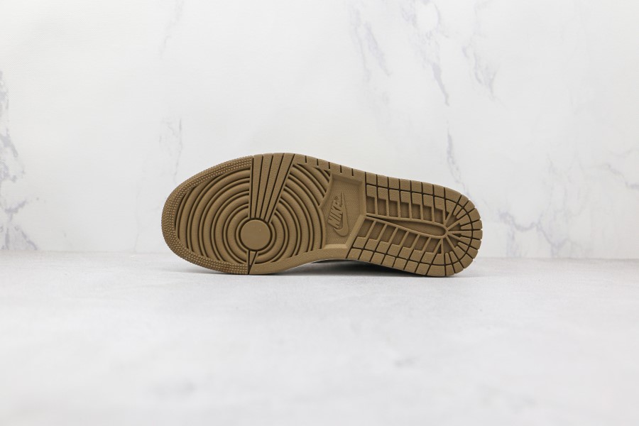 トラビス スコット X エア ジョーダン 1 ロー ブラウン ホワイト シューズ ジャパン