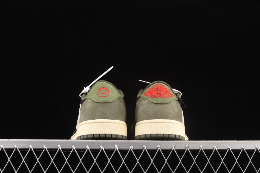 トラビス スコット X エア ジョーダン 1 ロー ダーク グリーン ユニバーシティ レッド ブラック ジャパン