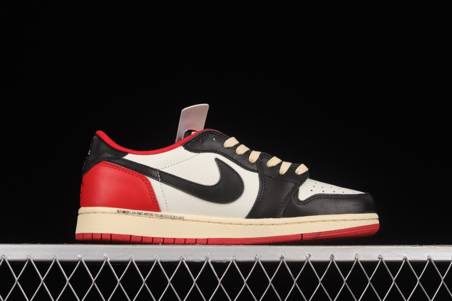 トラビス スコット X エア ジョーダン 1 ロー OG ユニバーシティ レッド ブラック ホワイト ジャパン