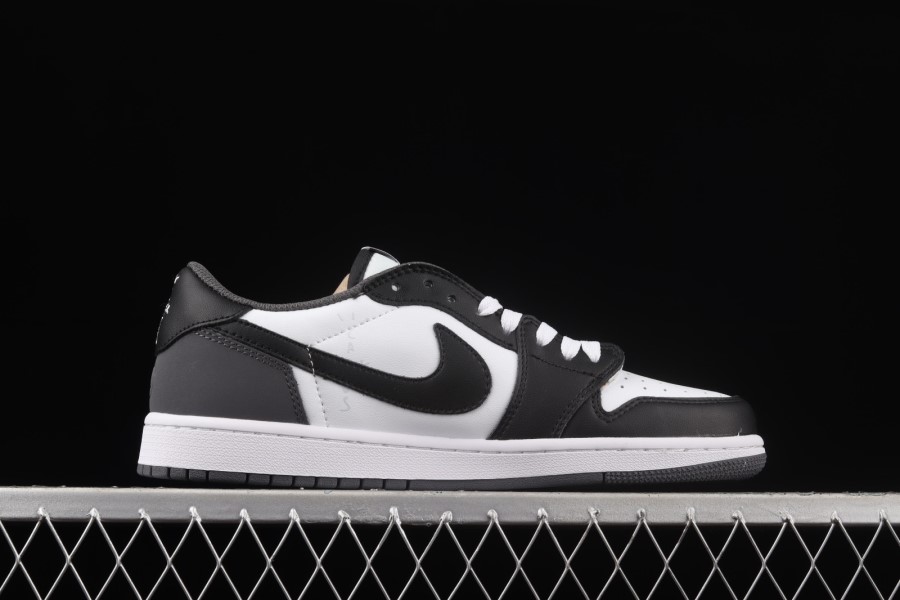 トラビス スコット X フラグメント X エア ジョーダン 1 LOW ミリタリー ブルー ホワイト ブラック ジャパン