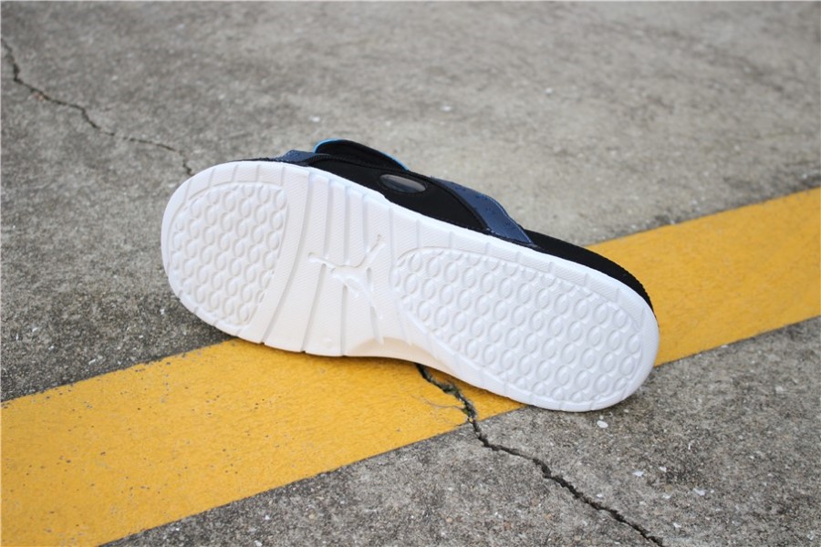 新品 エア ジョーダン ハイドロ 13 レトロ サンダル ミッドナイト ネイビー ユニバーシティ ブルー ブラック ジャパン