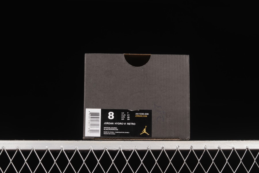 エア ジョーダン ハイドロ 11 レトロ ブレッド スライド バーシティ レッド ホワイト ジャパン