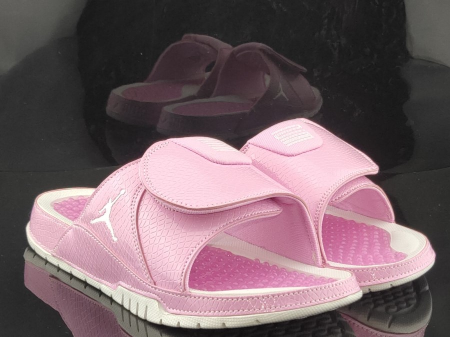 ウィメンズ エア ジョーダン ハイドロ 11 レトロ スライド ホワイト ピンク ジャパン