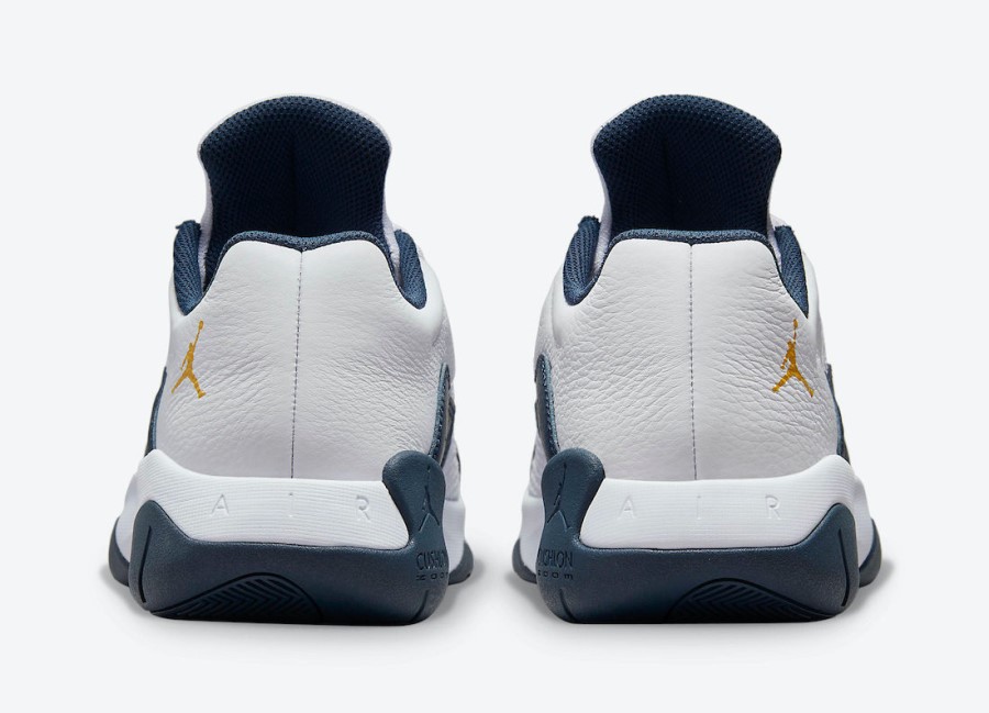 エア ジョーダン 11 Cmft ロー ミシガン ホワイト アーモリー ネイビー ジャパン