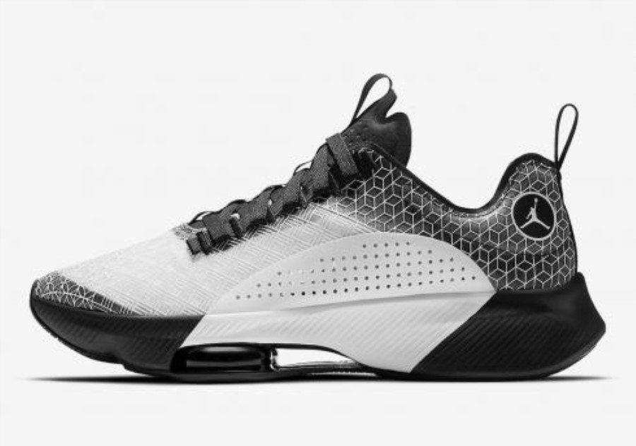 エア ジョーダン エア ズーム レネゲード ブラック ホワイト バスケットボール シューズ ジャパン