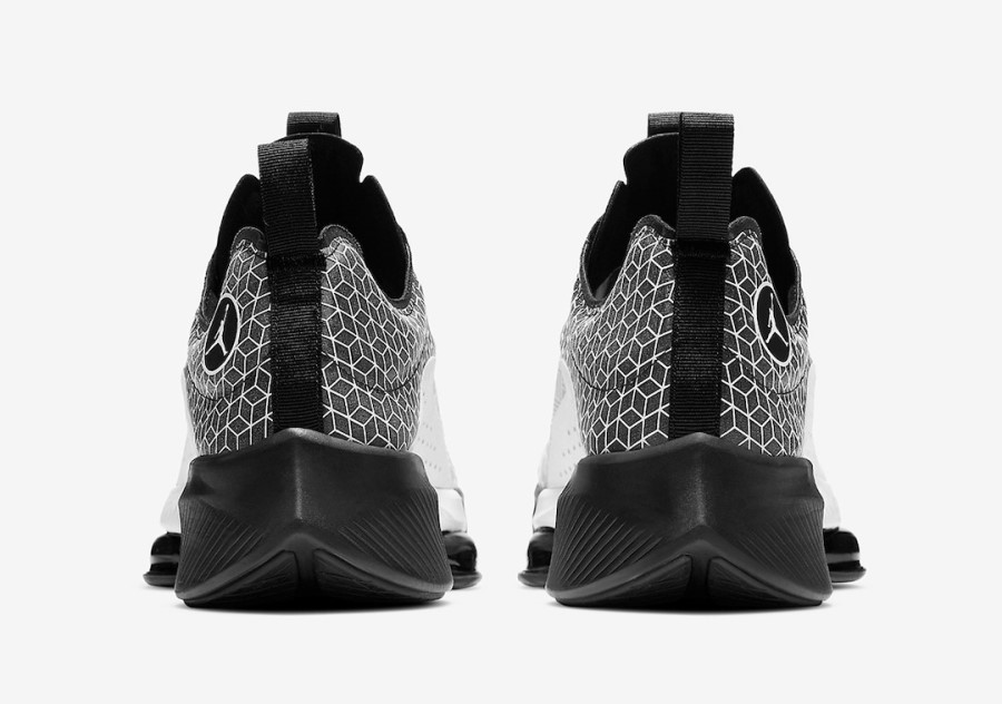 エア ジョーダン エア ズーム レネゲード ブラック ホワイト バスケットボール シューズ ジャパン