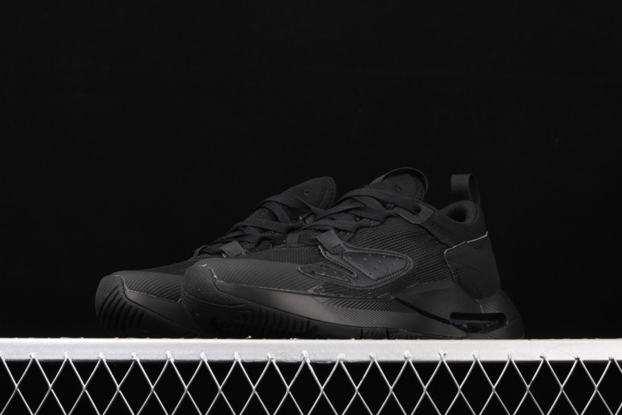 エア ジョーダン ケイデンス トリプル オールブラック ランニング シューズ ジャパン