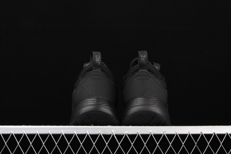 エア ジョーダン ケイデンス トリプル オールブラック ランニング シューズ ジャパン