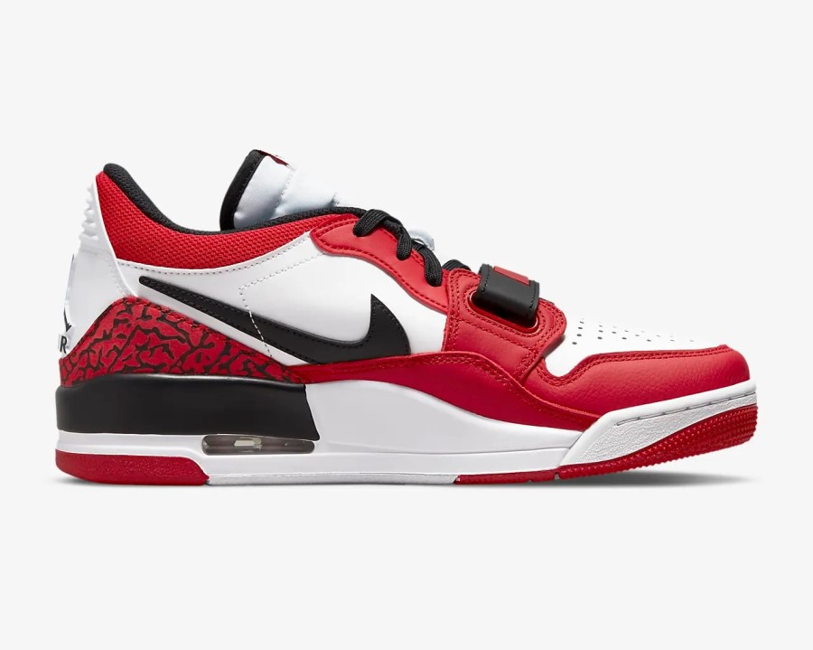 エア ジョーダン レガシー 312 ロー シカゴ レッド ホワイト ブラック ジャパン