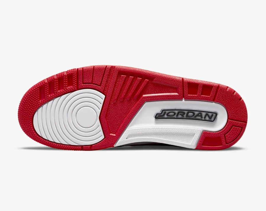 エア ジョーダン レガシー 312 ロー シカゴ レッド ホワイト ブラック ジャパン