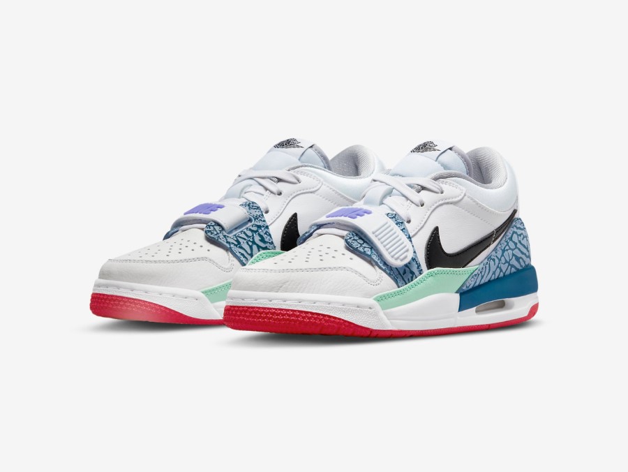 エア ジョーダン レガシー 312 LOW GS イースター ホワイト バレリアン ブルー ジャパン