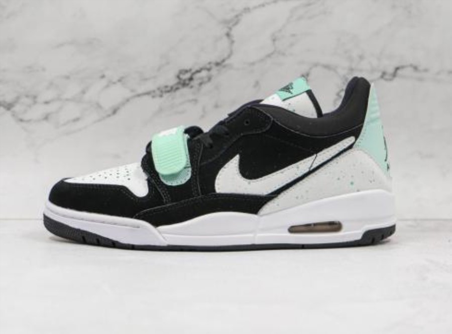 ナイキ エア ジョーダン レガシー 312 ロー ホワイト ブラック ミント ジャパン