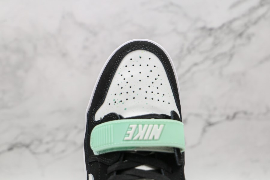 ナイキ エア ジョーダン レガシー 312 ロー ホワイト ブラック ミント ジャパン