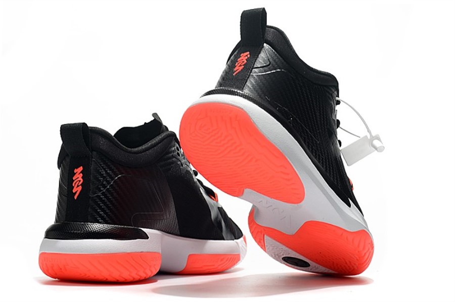 ナイキ エア ジョーダン ザイオン 1 ブラック ホワイト ブライト クリムゾン ジャパン